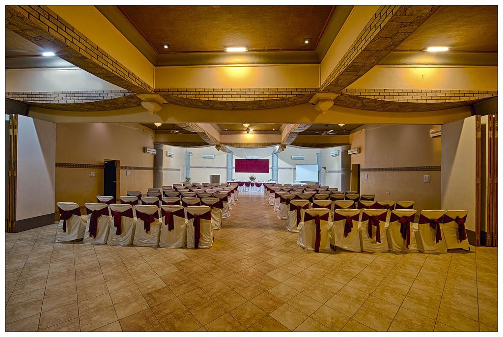 Nirali Dhani Ethnic Heritage Hotel And Resort Jodhpur  Ngoại thất bức ảnh
