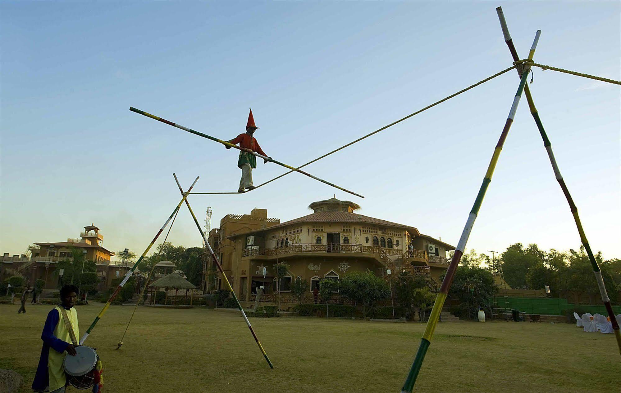 Nirali Dhani Ethnic Heritage Hotel And Resort Jodhpur  Ngoại thất bức ảnh
